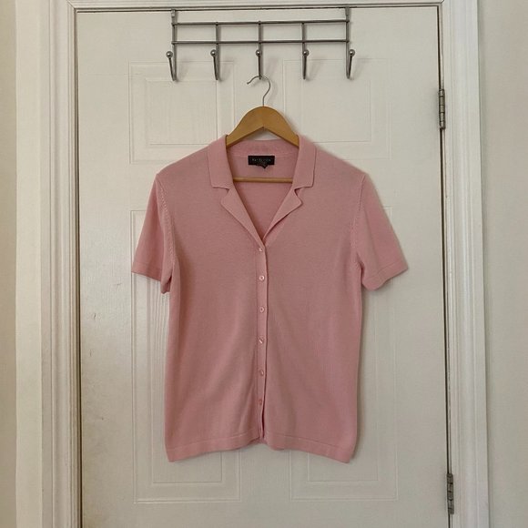 Van Heusen Pink Collard Short Sleeve Knit Top / Size M - Picture 1 of 3